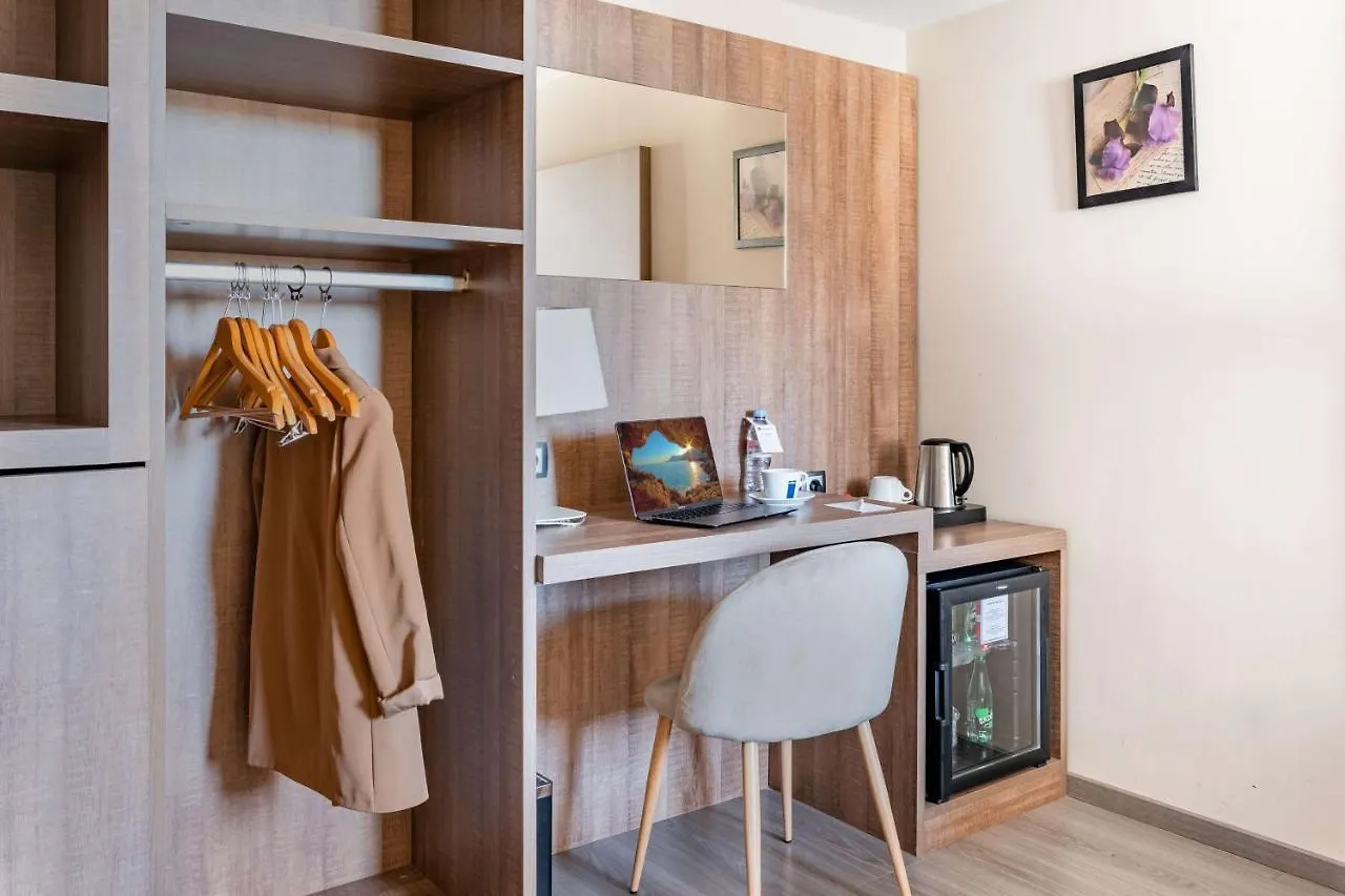 Best Western Hotel Des Barolles - Lyon Sud Brignais