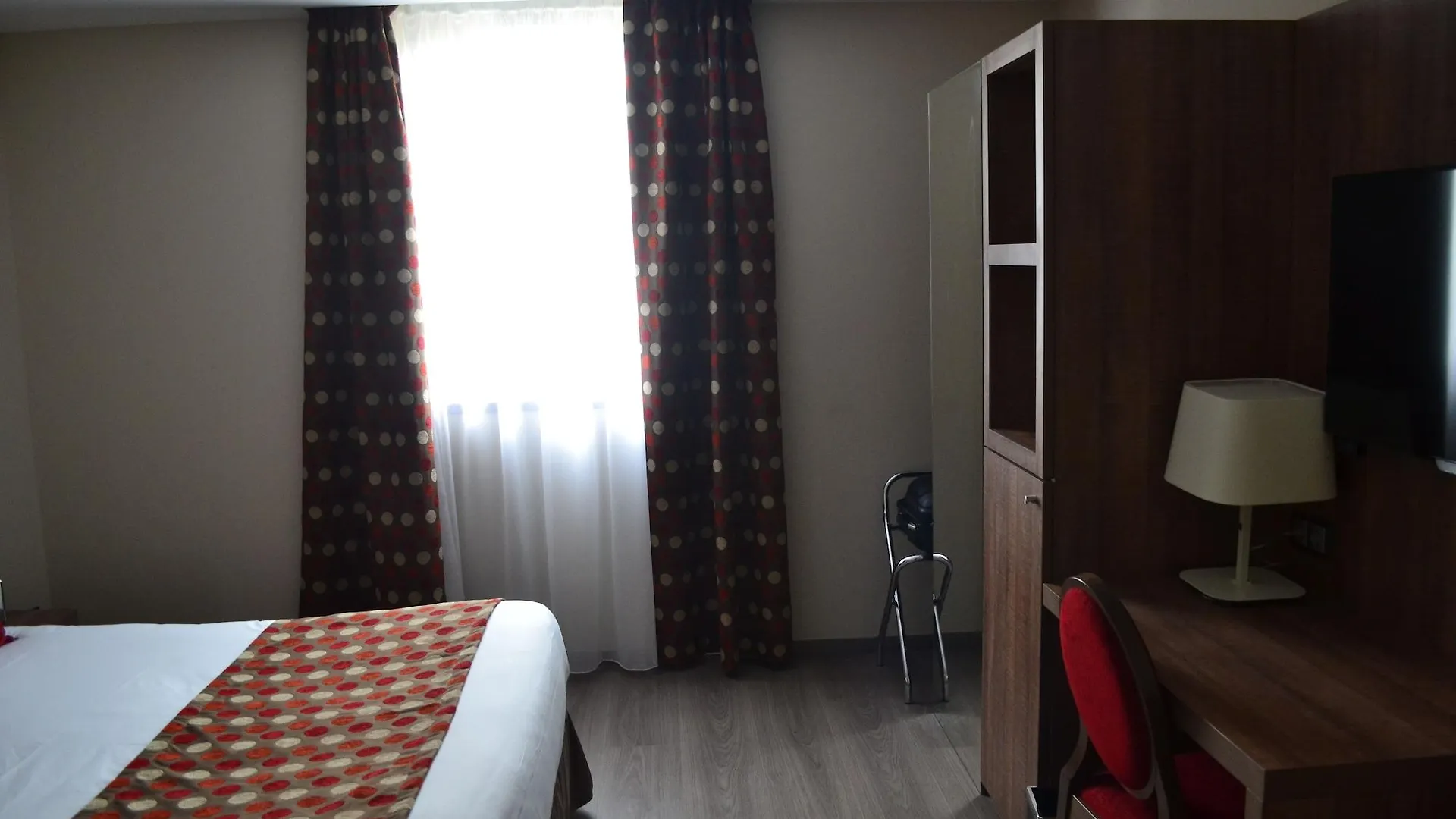 Best Western Hotel Des Barolles - Lyon Sud Brignais 3*,