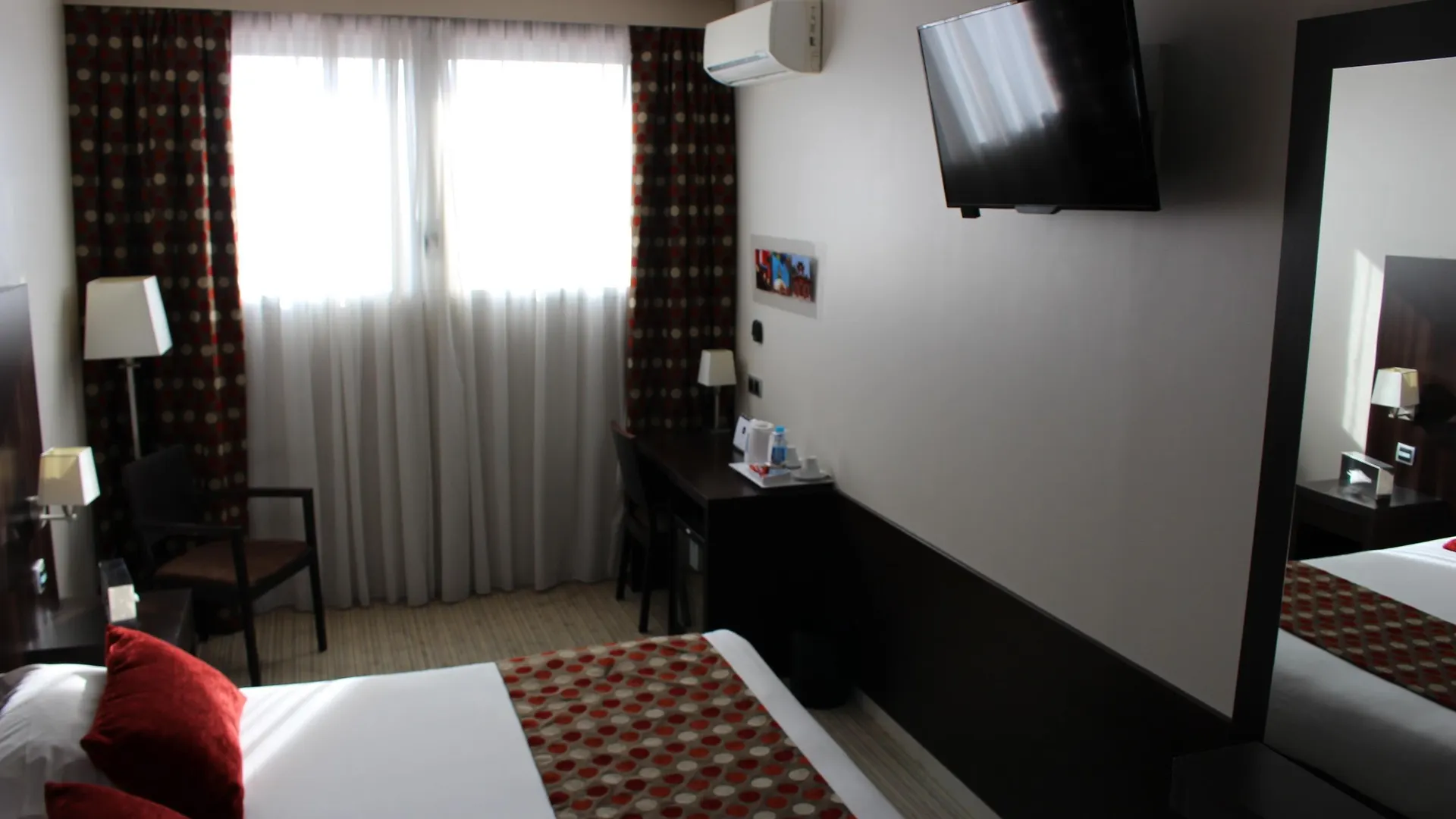 Hotel Best Western Hôtel des Barolles - Lyon Sud Brignais