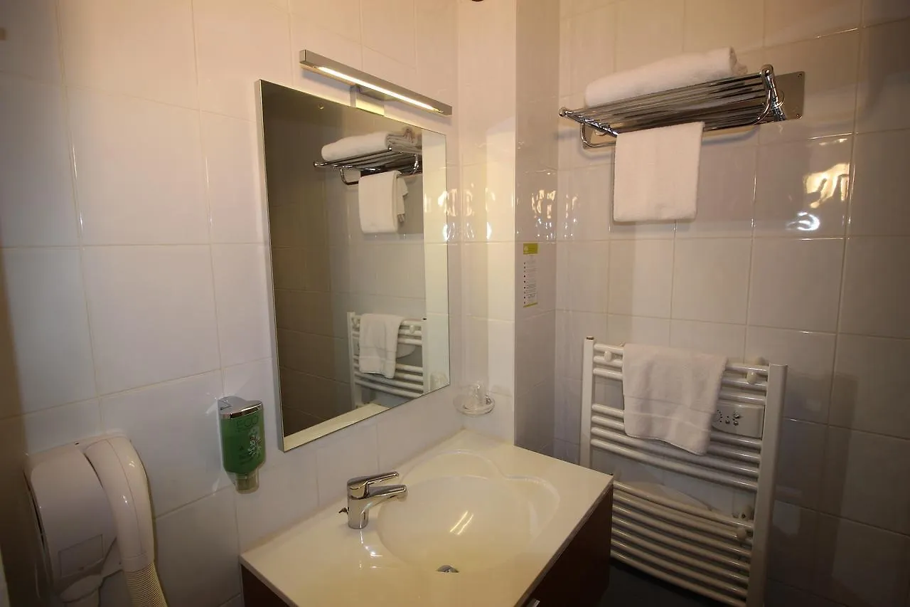 Best Western Hôtel des Barolles - Lyon Sud Brignais Hotel